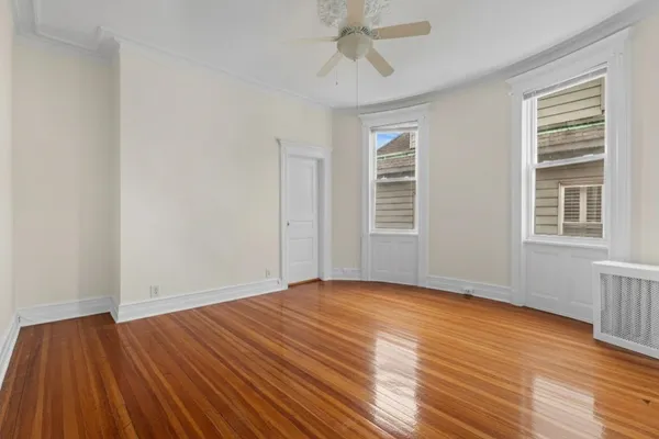 $3,200 | 6 Bonn Place, Unit 2, Weehawken, NJ 07086