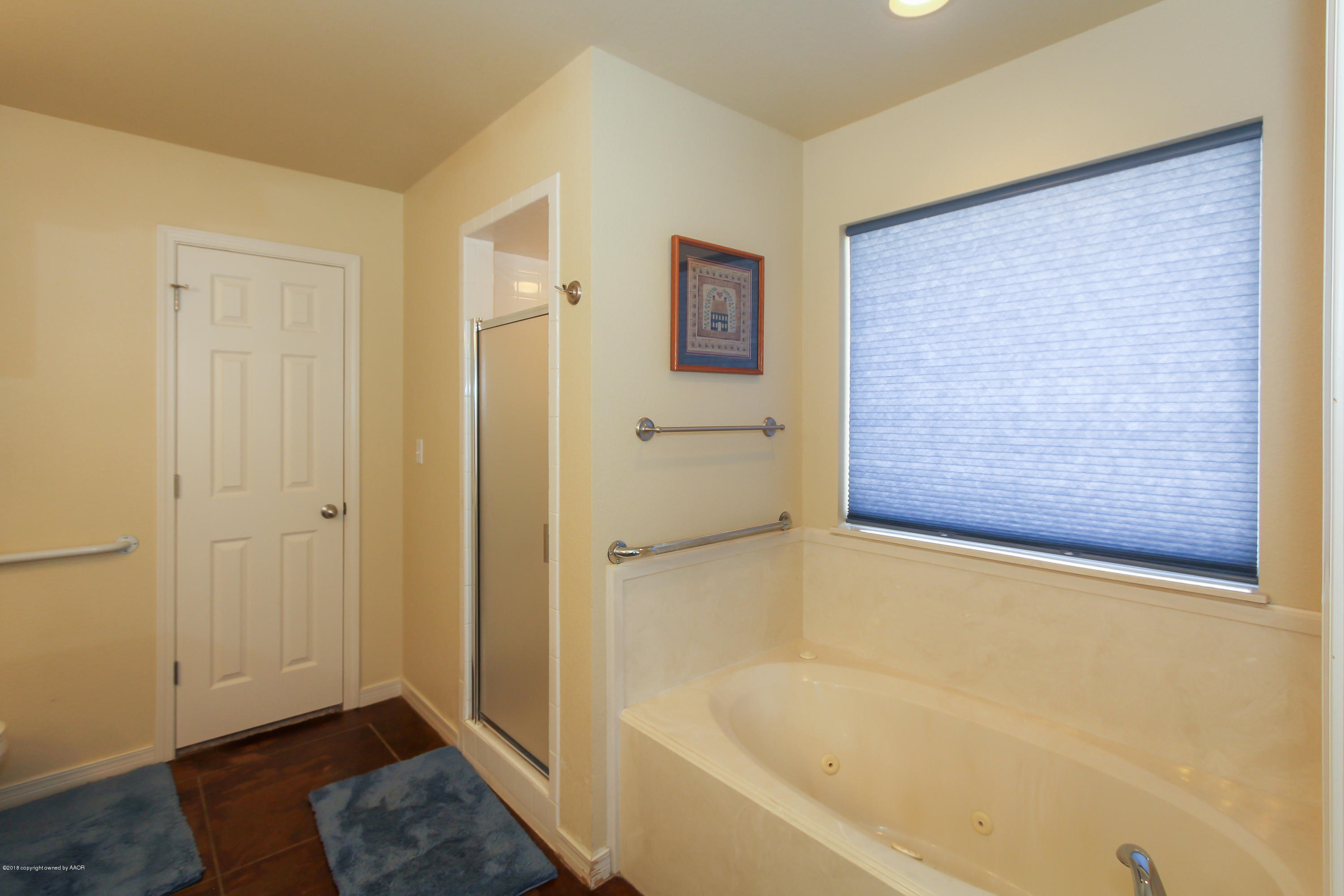 6918 Thunder Road Amarillo, TX 79119 - Photo 23 of 37 MASTER BATHROOM VIEW 2