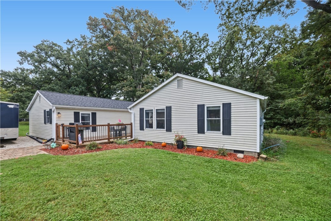 3507 East Orchard Drive Decatur, IL 62521 - Photo 2 of 25 Gallery Image 2