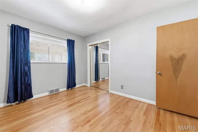 $575,000 | 5904 Crane Circle, St. Louis, MO 63109