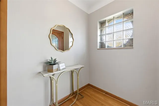 $575,000 | 5904 Crane Circle, St. Louis, MO 63109