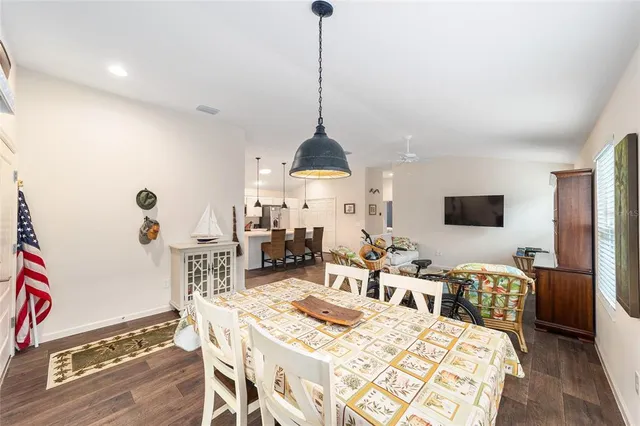 $314,900 | 972 Greg Terrace, The Villages, FL 32163