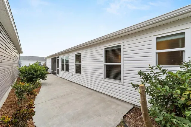 $314,900 | 972 Greg Terrace, The Villages, FL 32163