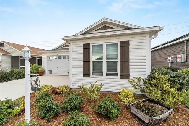$314,900 | 972 Greg Terrace, The Villages, FL 32163