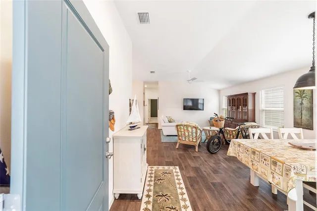 $314,900 | 972 Greg Terrace, The Villages, FL 32163