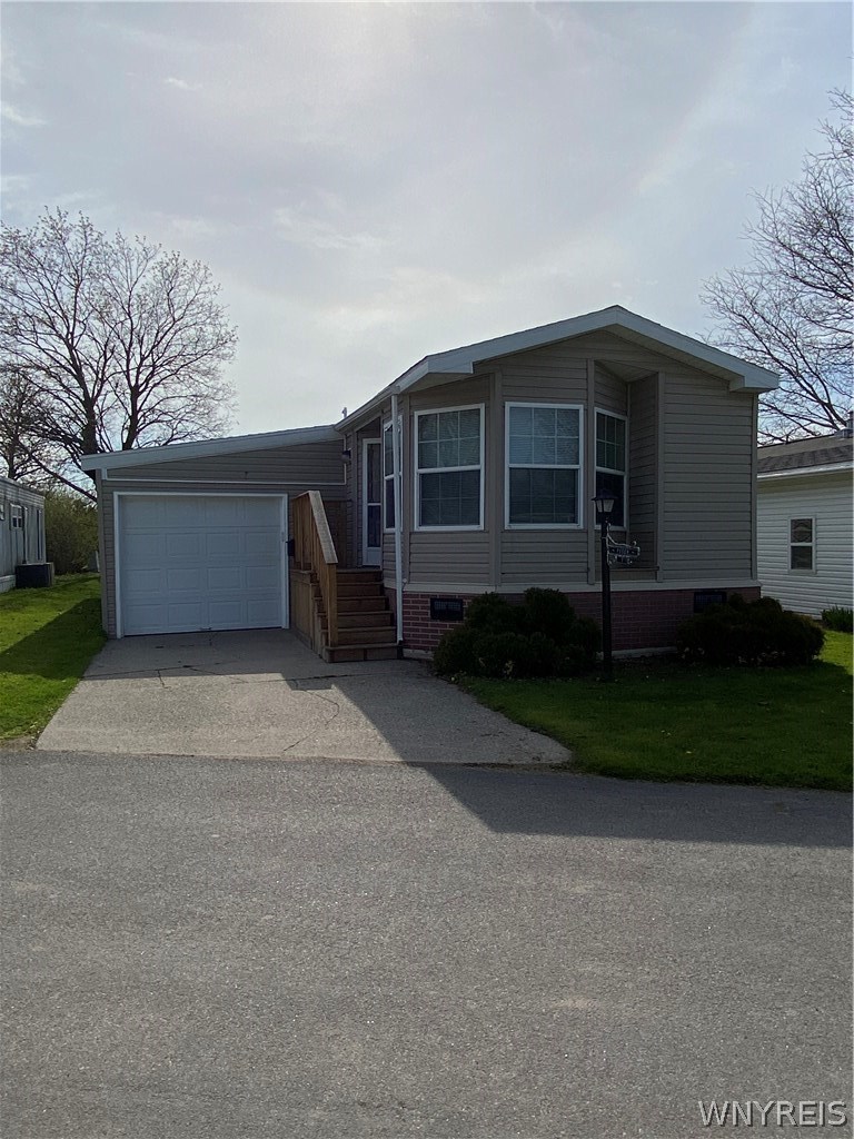 7 Xavier Road Clarence, NY 14031 - Photo 1 of 1 Gallery Image 1
