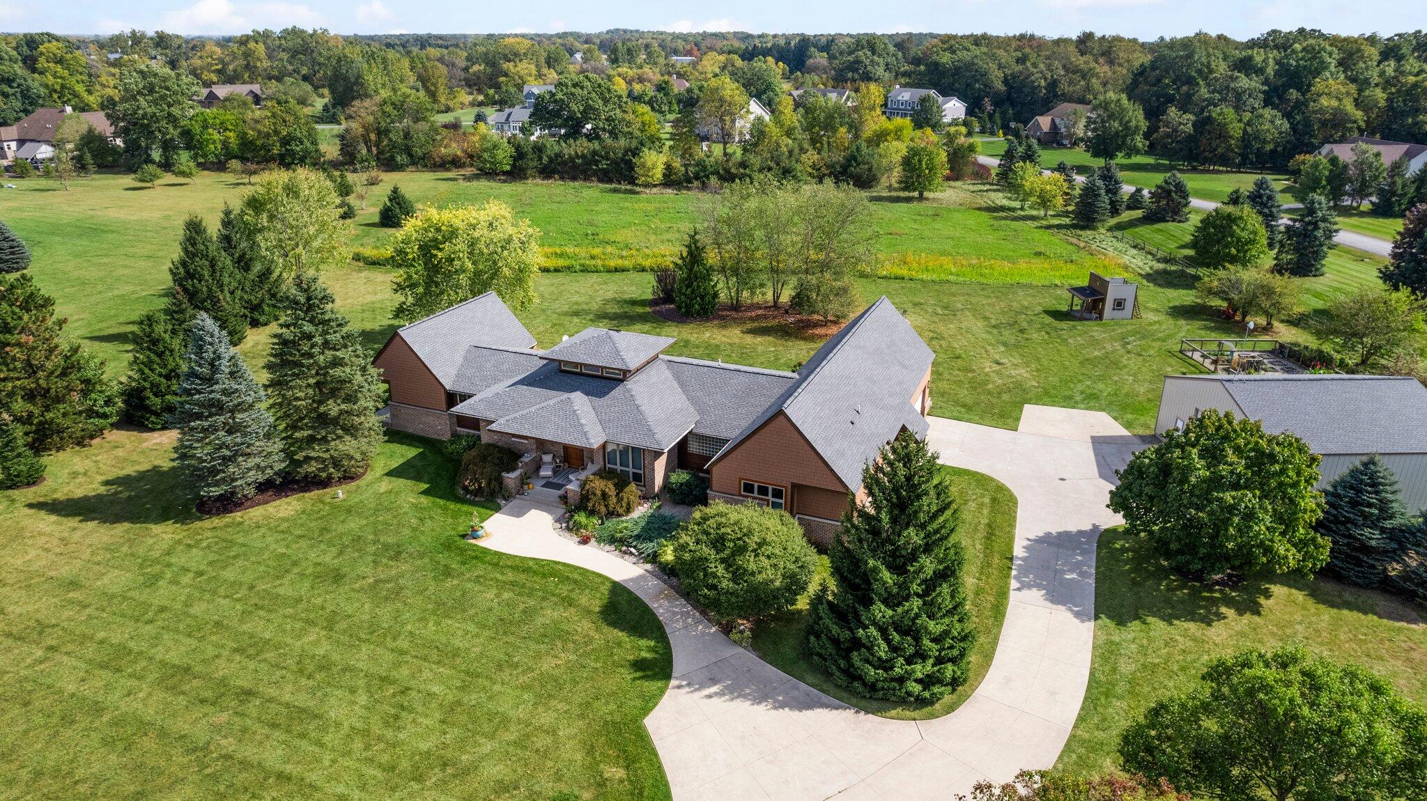 7273 Dell Road Saline, MI 48176 - Photo 4 of 93 72-web-or-mls-DJI_0839