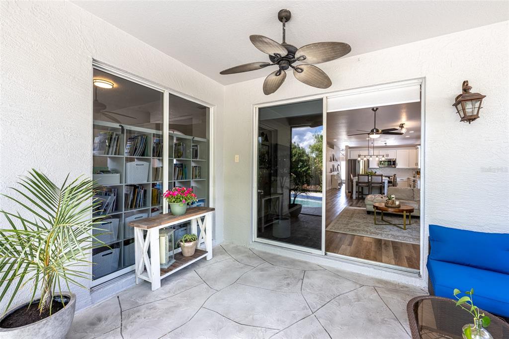 4136 Little Gap Loop Ellenton, FL 34222 - Photo 10 of 50 a living room with furniture