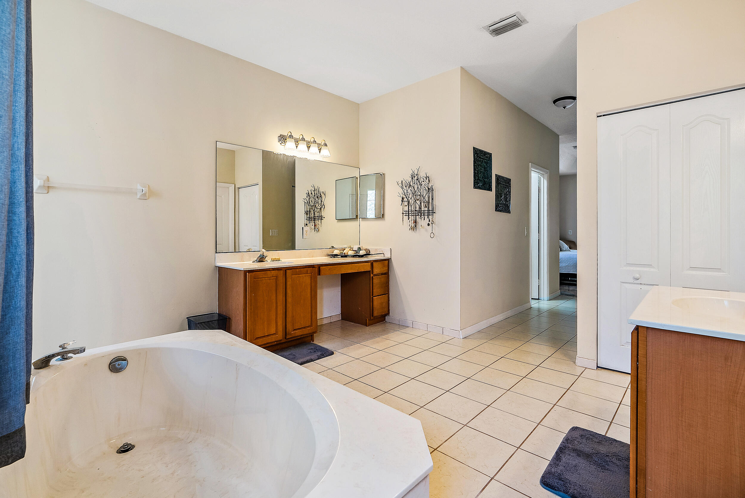 10736 157th Street North Jupiter, FL 33478 - Photo 18 of 42 Master Bath