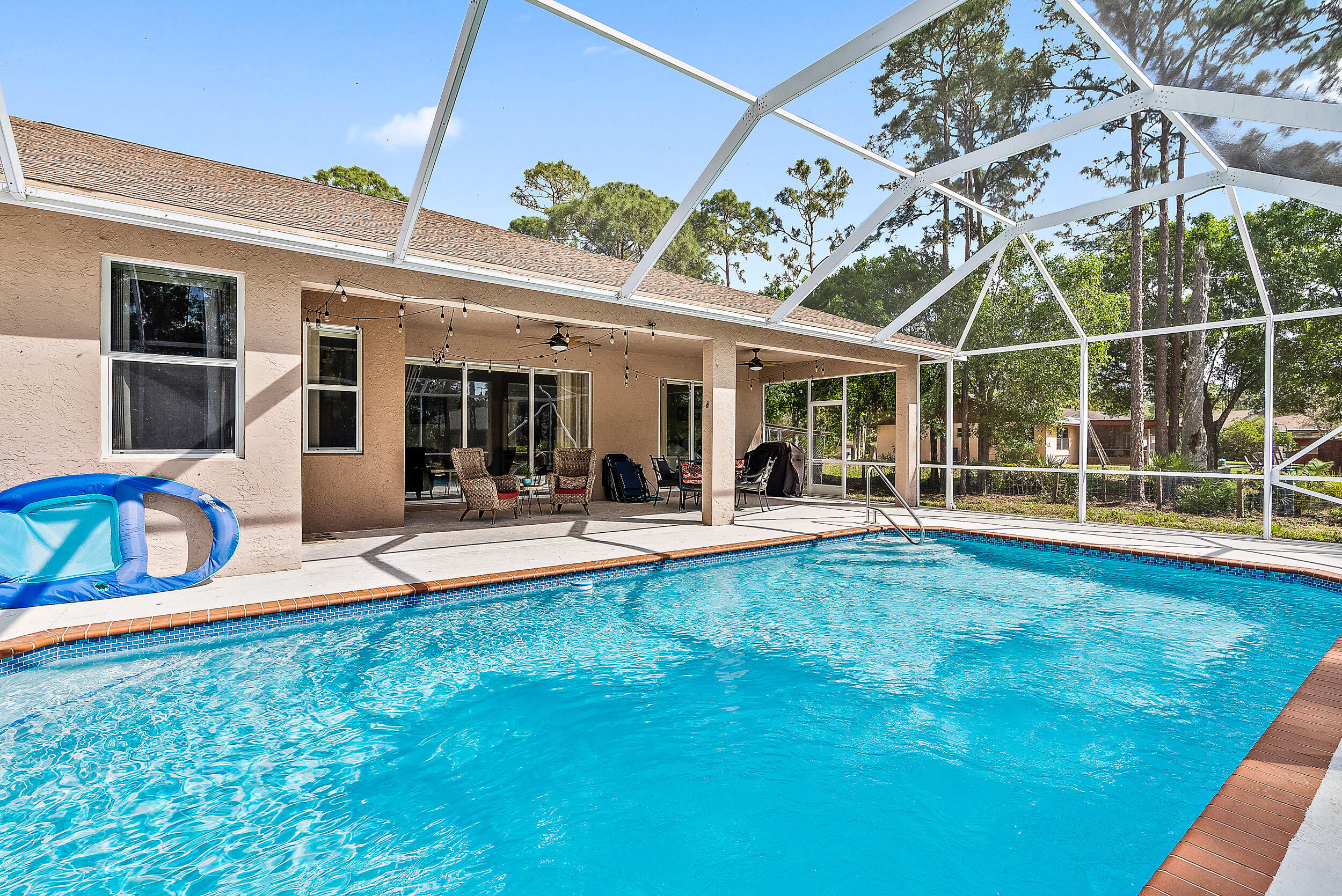 10736 157th Street North Jupiter, FL 33478 - Photo 28 of 42 Pool