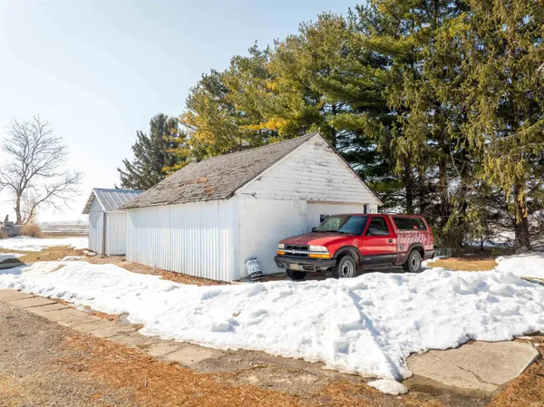 $189,900 | 826 South 900th Rd Union East, Union City, IN 47390