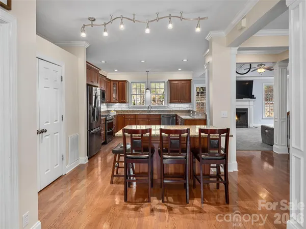 $1,195,000 | 21 Dianthus Drive, Asheville, NC 28803