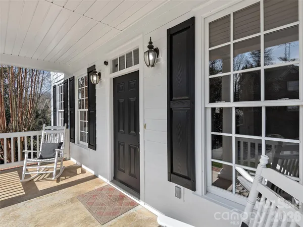 $1,195,000 | 21 Dianthus Drive, Asheville, NC 28803