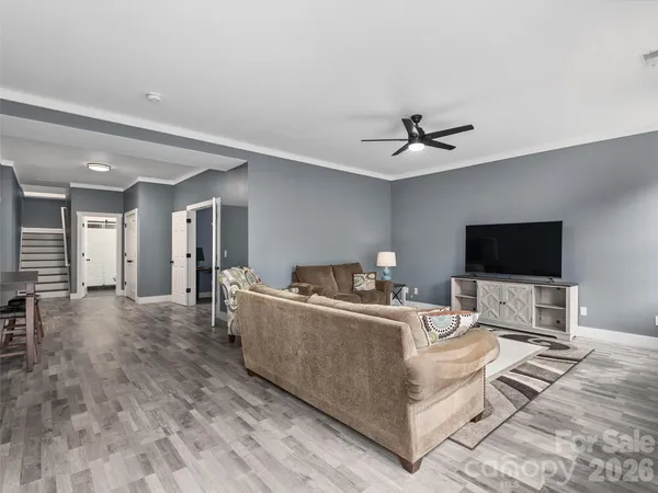 $1,195,000 | 21 Dianthus Drive, Asheville, NC 28803