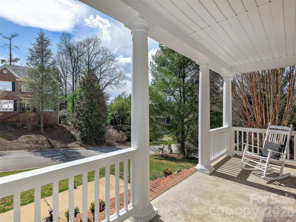 $1,195,000 | 21 Dianthus Drive, Asheville, NC 28803