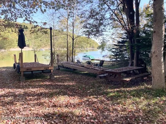 $725,000 | 12 Pine Beach Road, Lakeville, PA 18438