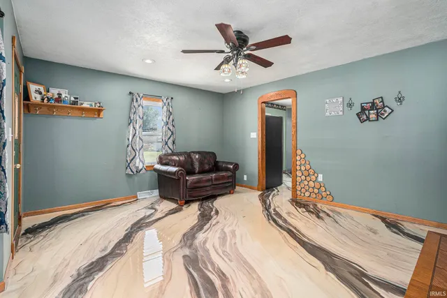 $375,000 | 20202 County Road 19, Goshen, IN 46528