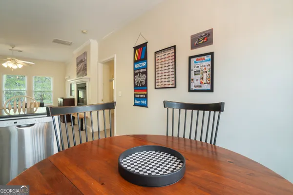 $399,000 | 892 Edelweiss Strasse, Helen, GA 30545