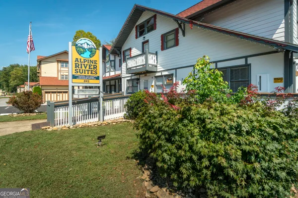 $399,000 | 892 Edelweiss Strasse, Helen, GA 30545