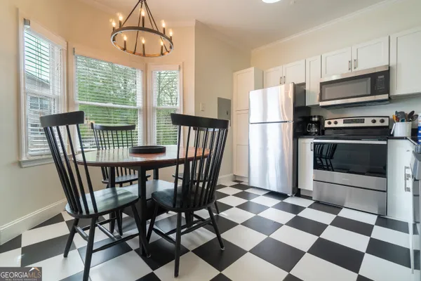 $399,000 | 892 Edelweiss Strasse, Helen, GA 30545