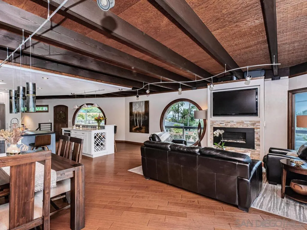 1838 Laurel Road Oceanside, CA 92054 - Photo 13 of 71