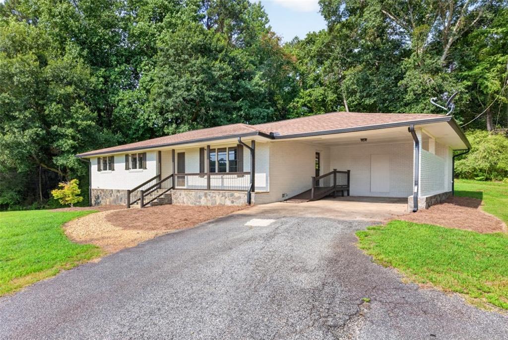 1775 Jett Roberts Road Jefferson, GA 30549 - Photo 5 of 37