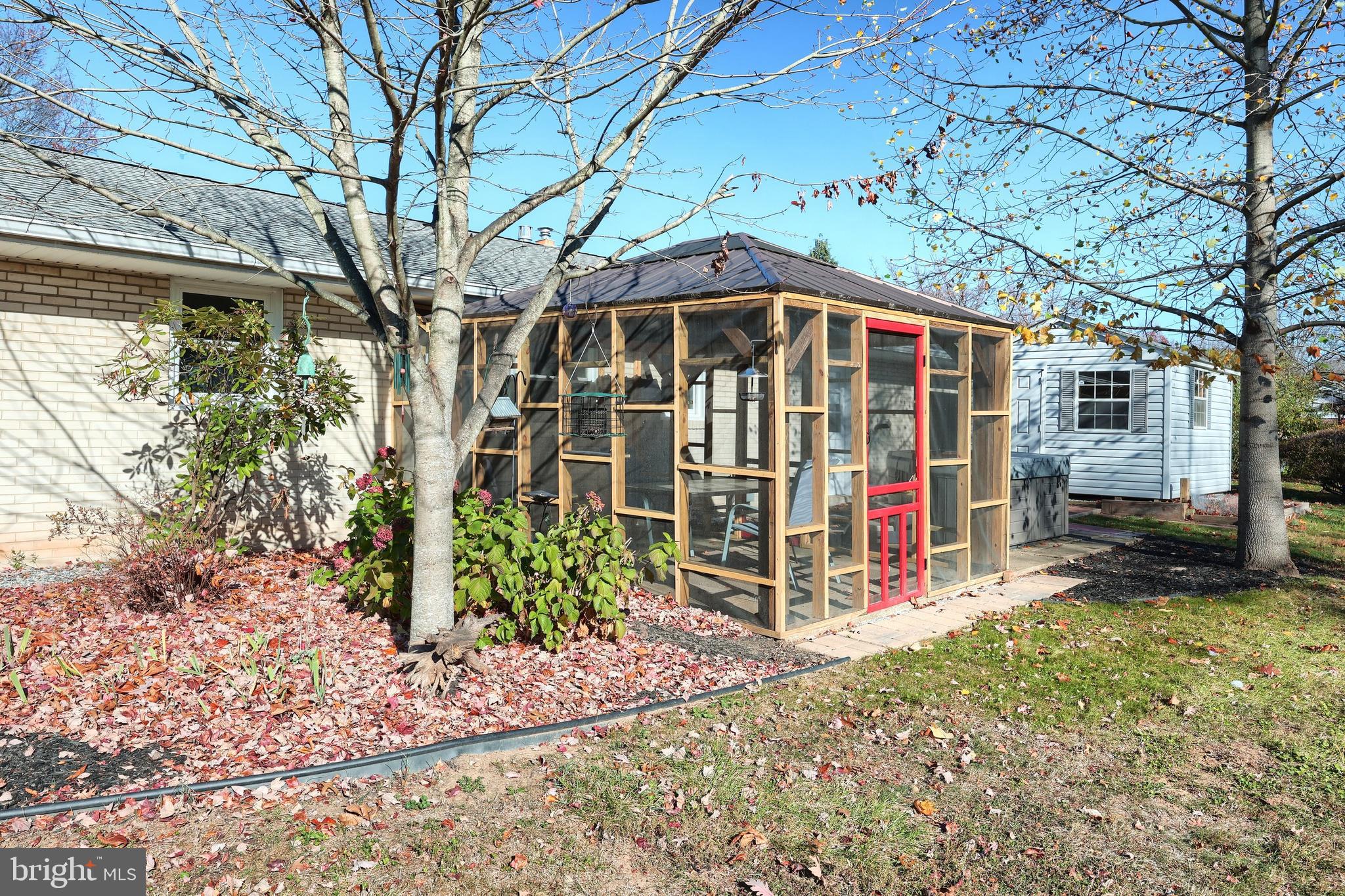 1850 Marigold Road York, PA 17408 - Photo 6 of 34