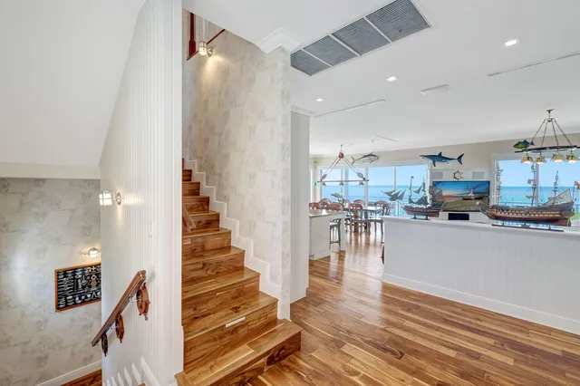 $8,950,000 | 162 Bayview Drive, Islamorada, FL 33036