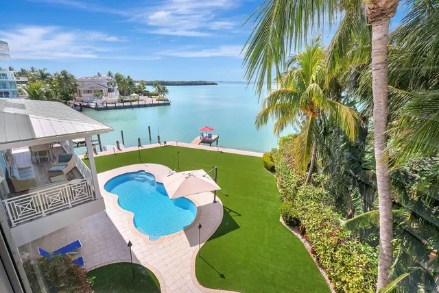$8,950,000 | 162 Bayview Drive, Islamorada, FL 33036