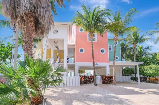 $8,950,000 | 162 Bayview Drive, Islamorada, FL 33036