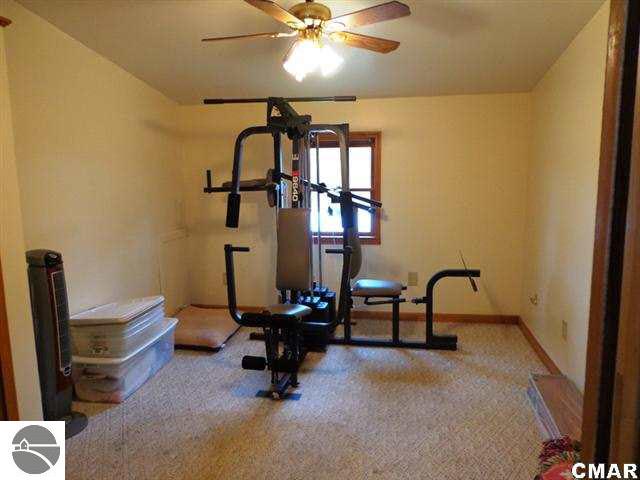 1281 North Pingree Road Sumner, MI 48889 - Photo 11 of 21 1769613-10.JPG