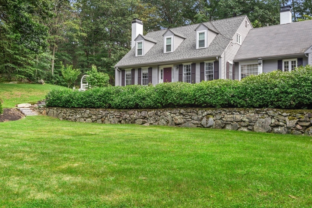 5 Raleigh Road Dover, MA 02030 - Photo 2 of 41 Gallery Image 2