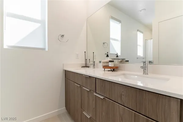 $3,500 | 2526 Verdello Street, Henderson, NV 89044