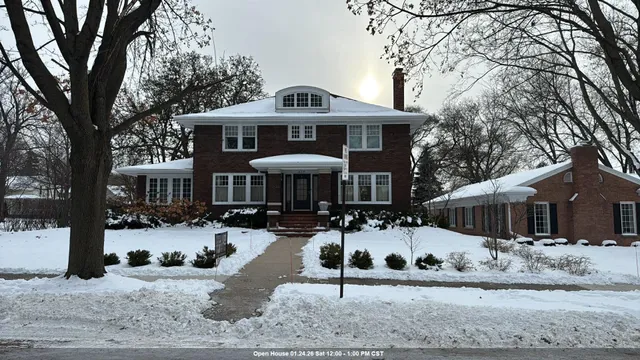 $579,900 | 628 Emilie Street, Green Bay, WI 54301