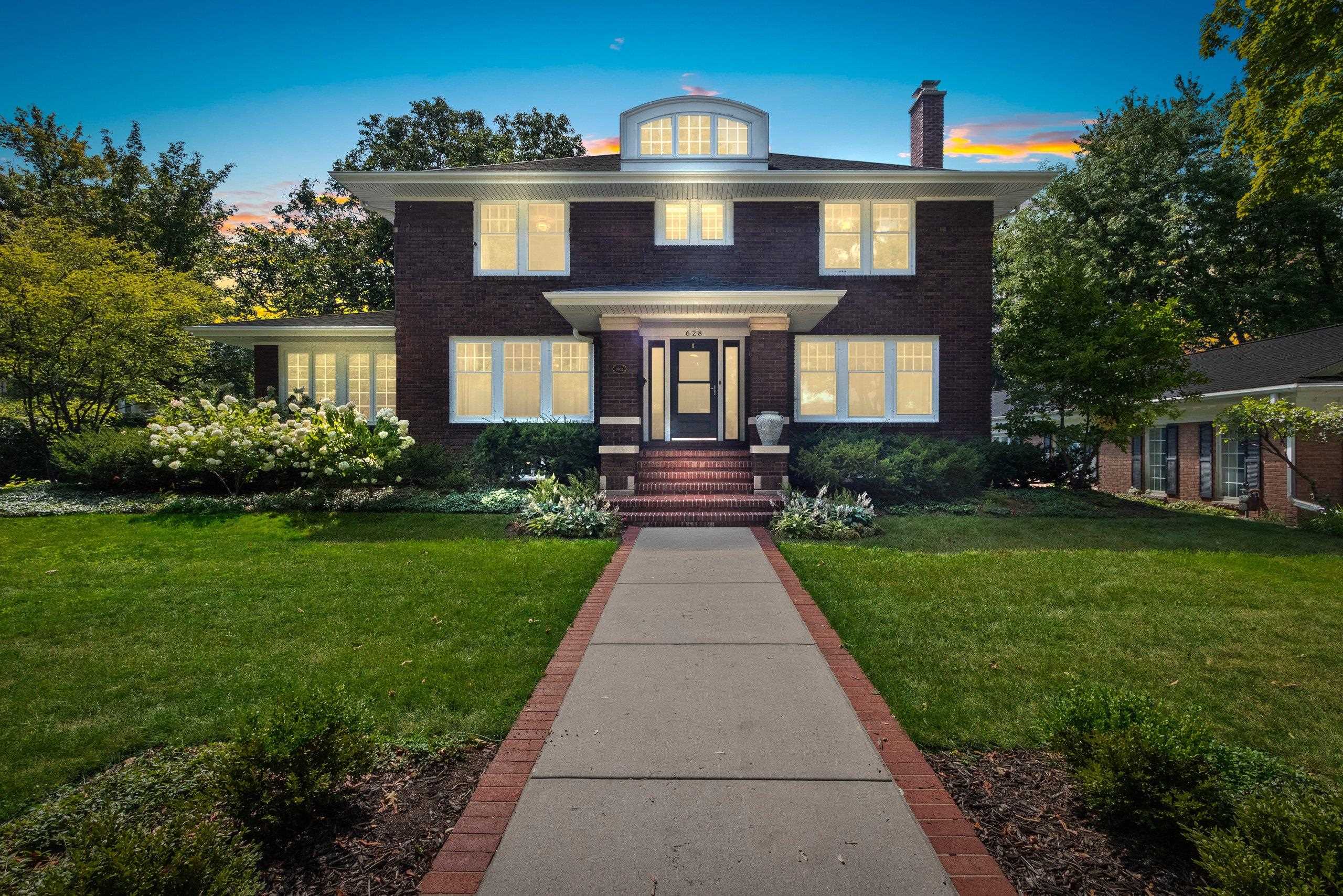 628 Emilie Street Green Bay, WI 54301 - Photo 6 of 87