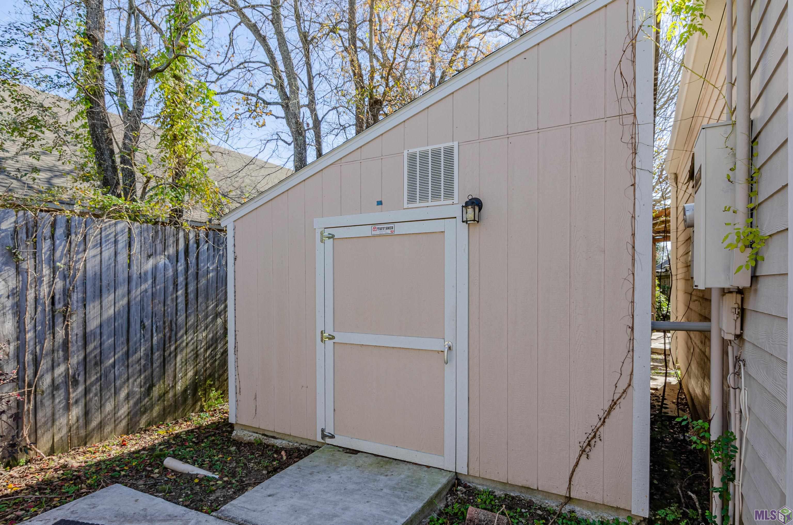 3837 Secretariat Drive Baton Rouge, LA 70816 - Photo 16 of 19