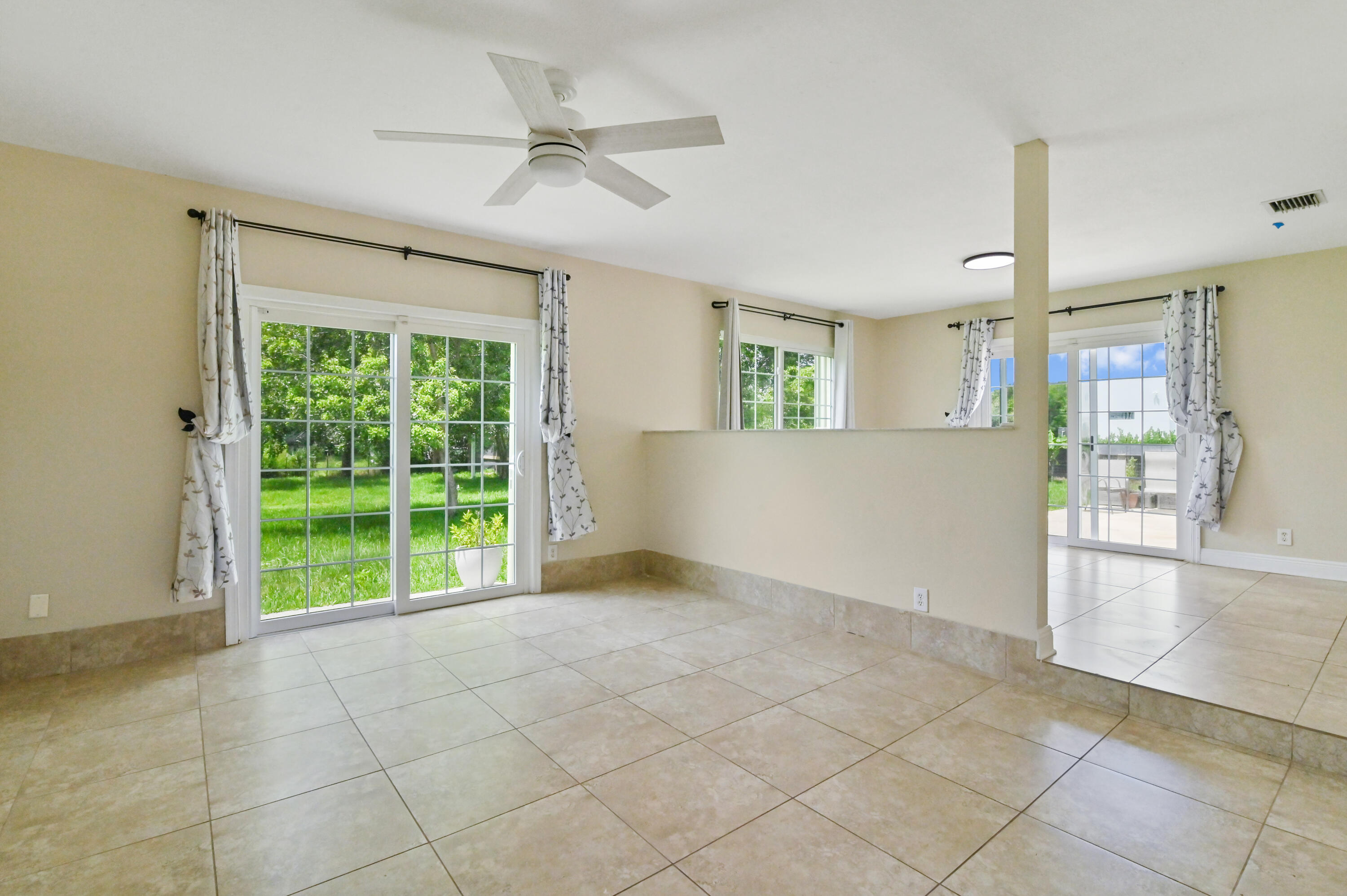 17674 33rd Road North Loxahatchee, FL 33470 - Photo 4 of 43 06 Living Room 02