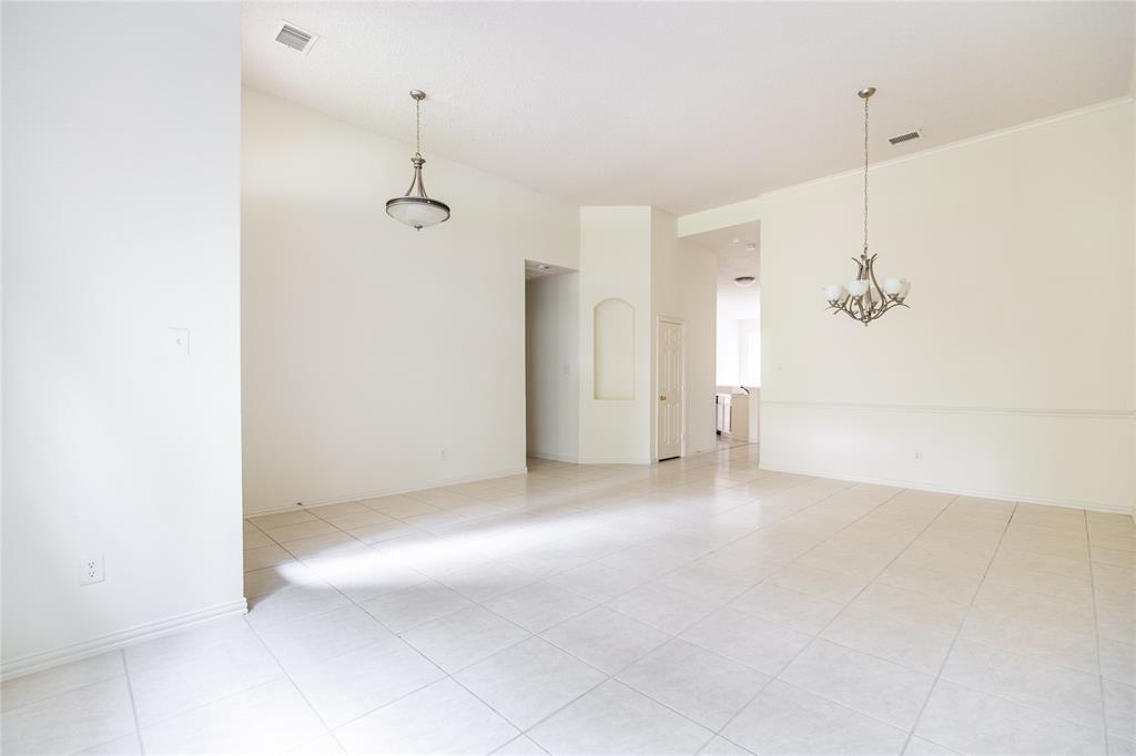 8216 Spring Valley Lane Plano, TX 75025 - Photo 10 of 26