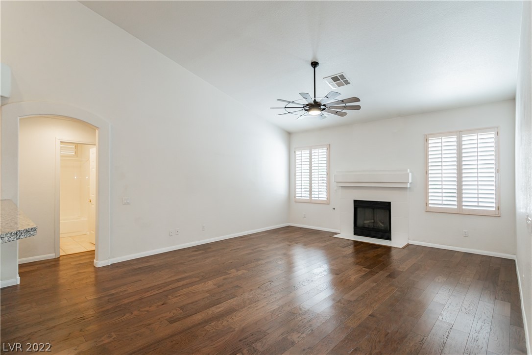 236 Chestnut Ridge Court Henderson, NV 89012 - Photo 13 of 42 Gallery Image 13