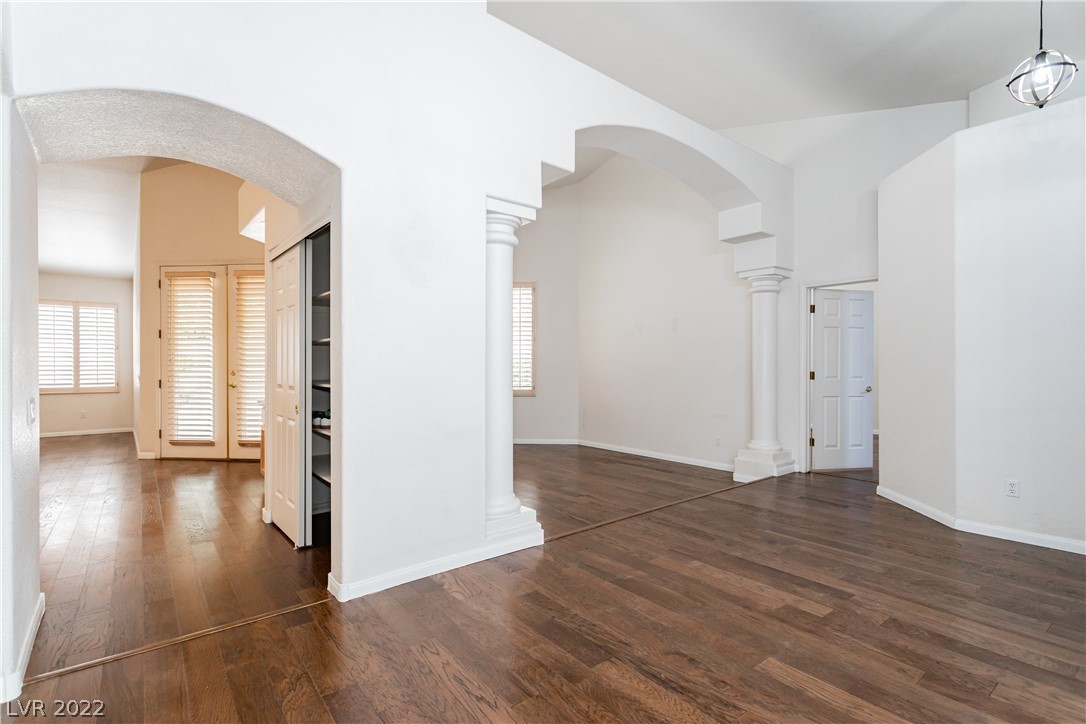 236 Chestnut Ridge Court Henderson, NV 89012 - Photo 10 of 42 Gallery Image 10