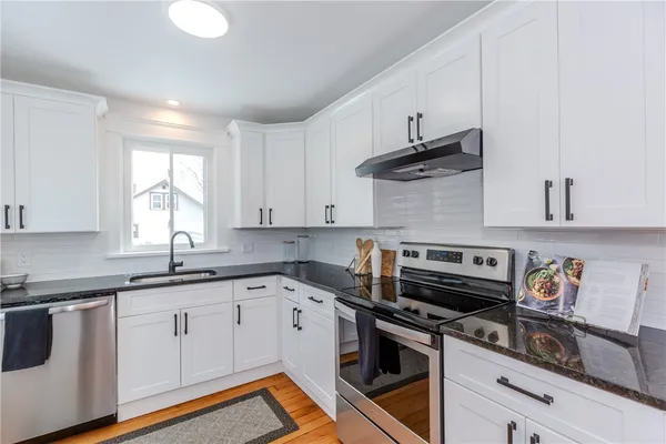 $459,000 | 8 Lenox Avenue, West Warwick, RI 02893