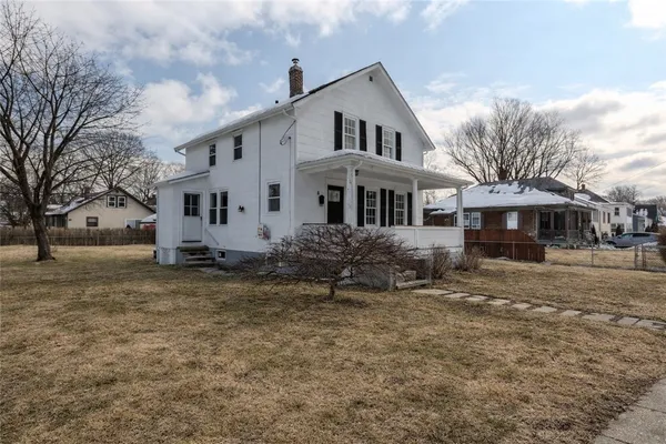 $459,000 | 8 Lenox Avenue, West Warwick, RI 02893