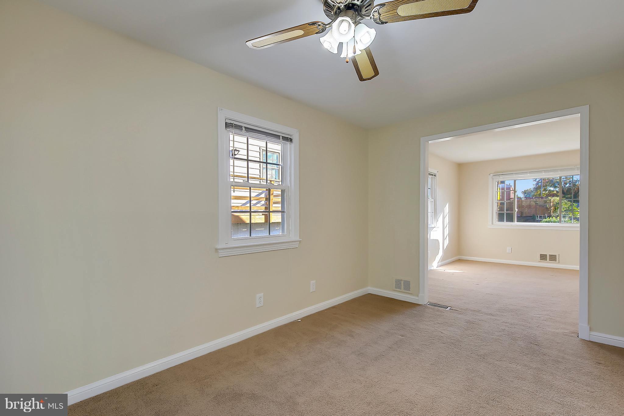 10804 Inwood Avenue Silver Spring, MD 20902 - Photo 11 of 30 Family Room