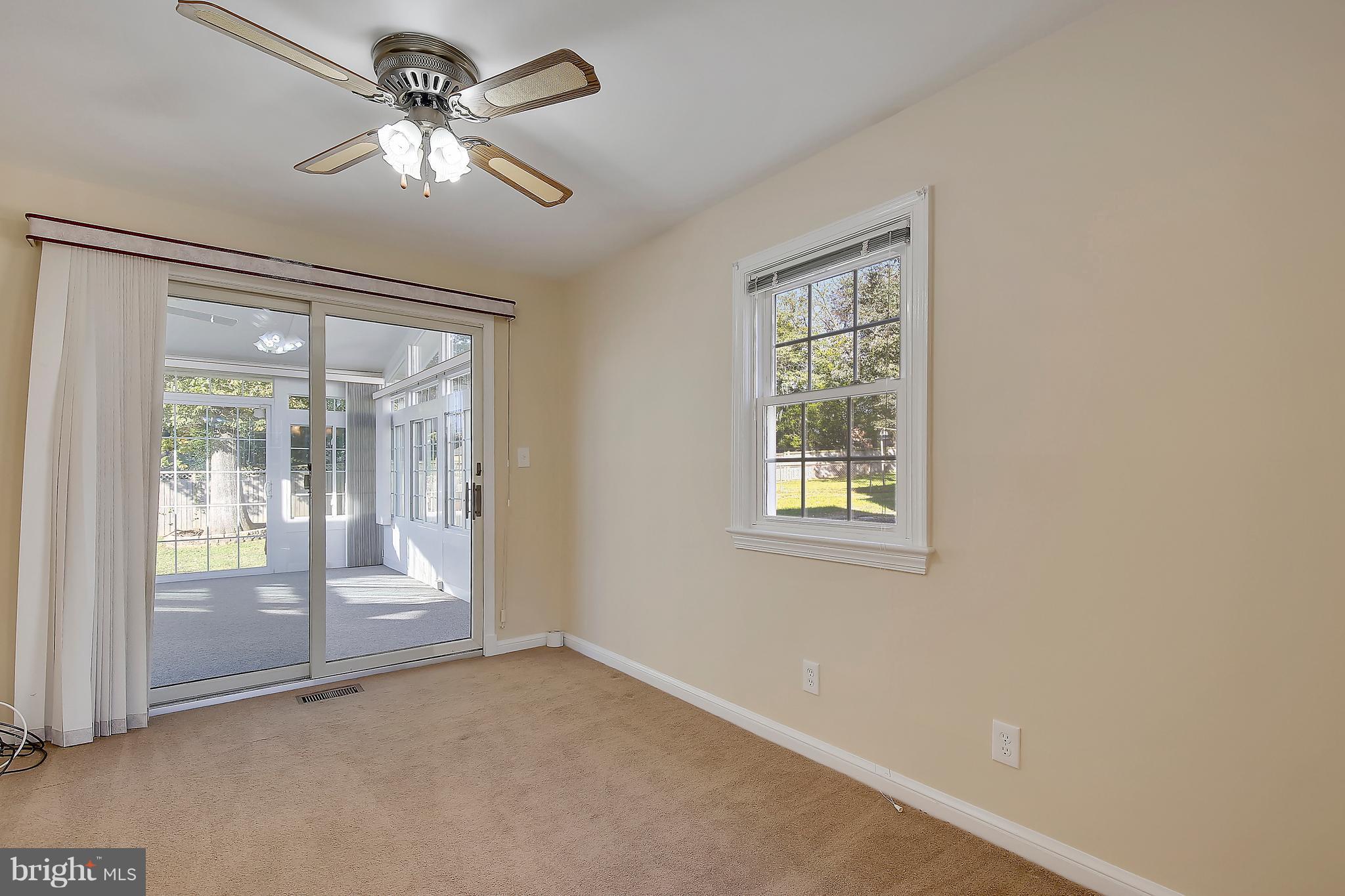 10804 Inwood Avenue Silver Spring, MD 20902 - Photo 12 of 30 Family Room