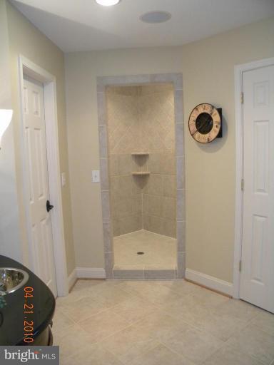 2712 Chain Bridge Road Vienna, VA 22181 - Photo 14 of 30 Master Bath #2