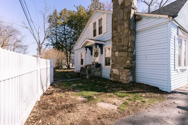 $365,000 | 2 Natural History Drive, Worcester, MA 01605