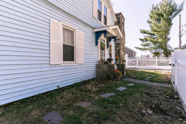 $365,000 | 2 Natural History Drive, Worcester, MA 01605