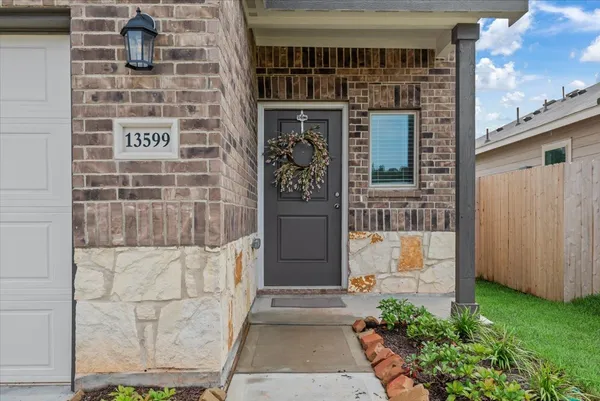 $1,899 | 13599 Sonali Springs Drive, Conroe, TX 77303