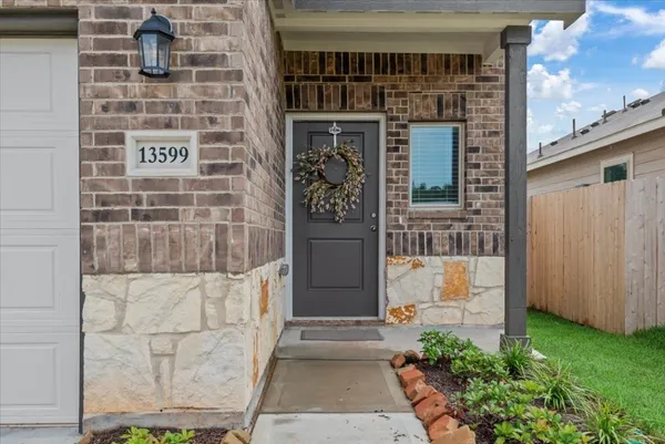 $1,899 | 13599 Sonali Springs Drive, Conroe, TX 77303