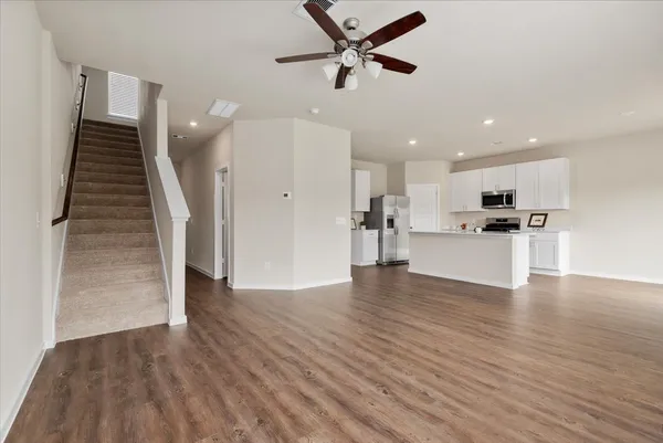 $1,899 | 13599 Sonali Springs Drive, Conroe, TX 77303